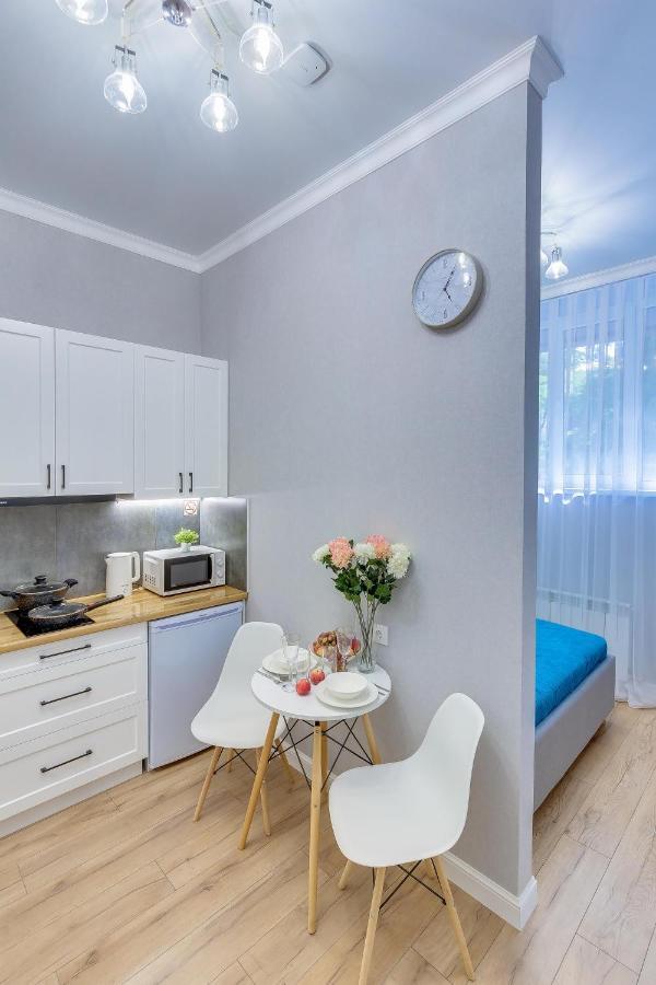 "Asaapart" Vernyi Aparthotel Almaty Esterno foto